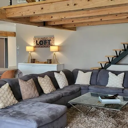 Casa vacanze Domaine De L'aube Des Temps Raissac-d'Aude