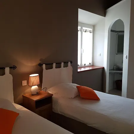 Domaine De L'aube Des Temps Casa de Férias Raissac-d'Aude