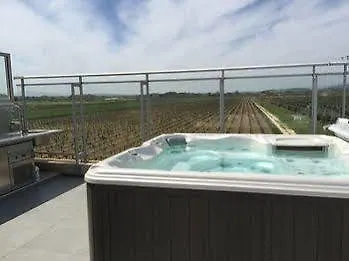 Prázdninový dům Domaine De L'aube Des Temps *